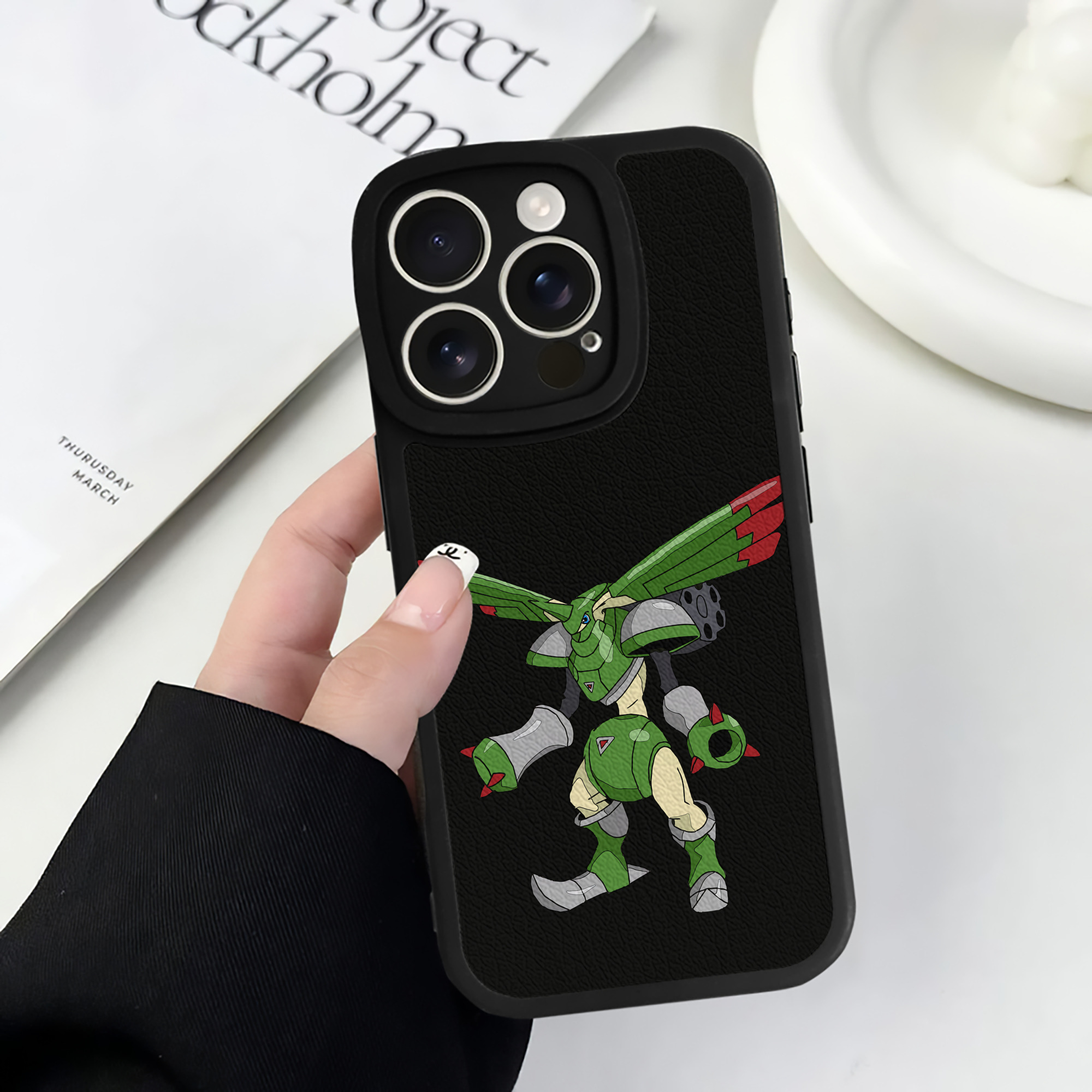（画像用） Digimon デジタルモンスター/デジモン 【iPhone 16シリーズ対応】シリコンスマホケース（レザー調） 材質：シリコン